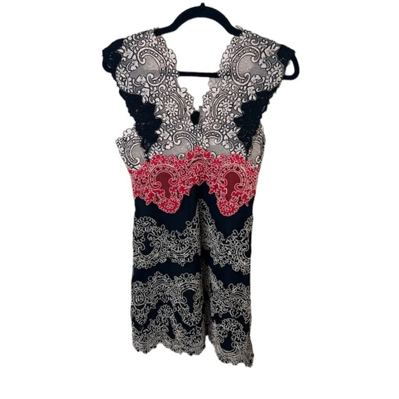 NWOT Sandro Isobel Lace Mini Dress Red Black New Designer Women’s Small - Picture 2 of 12